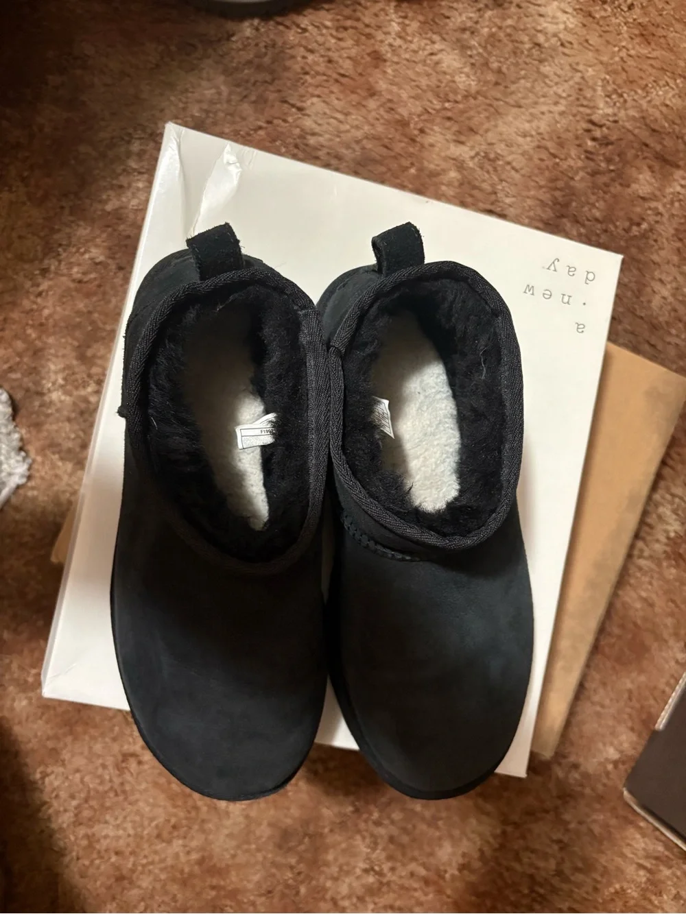 UGG classic short